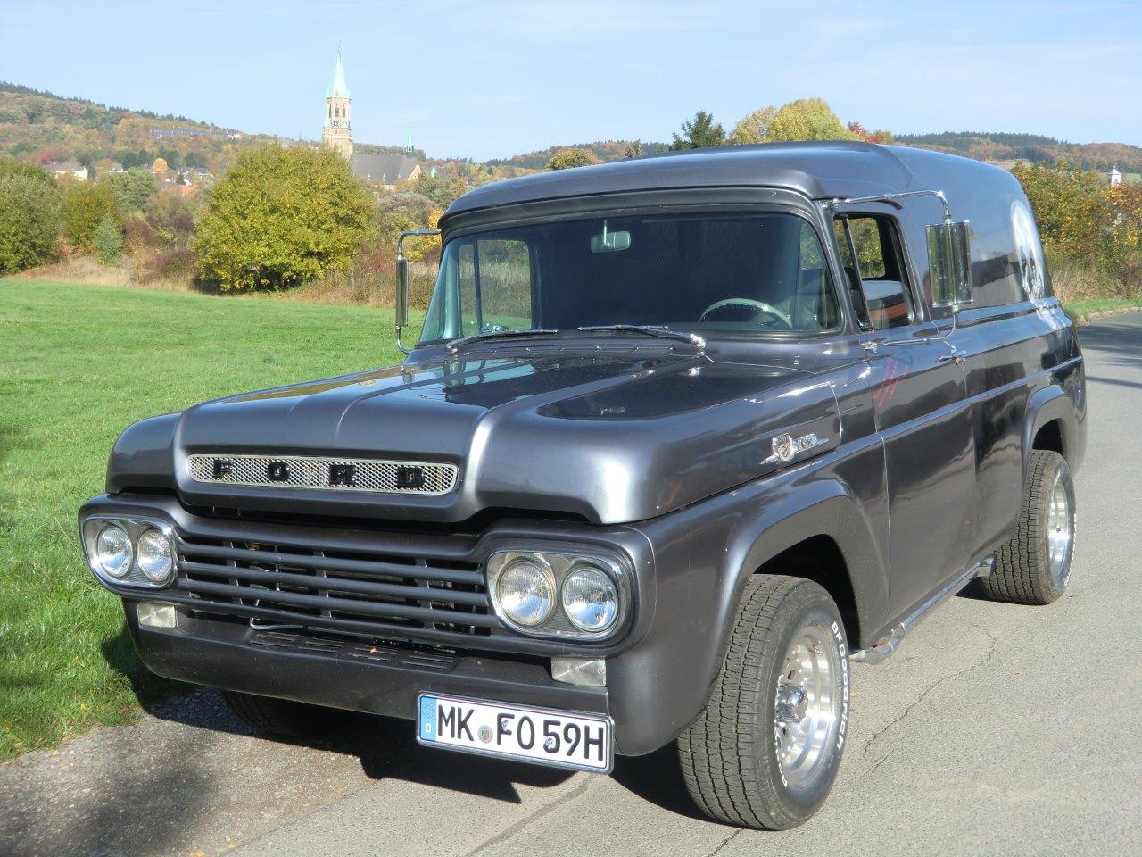 Ford F100 Panel